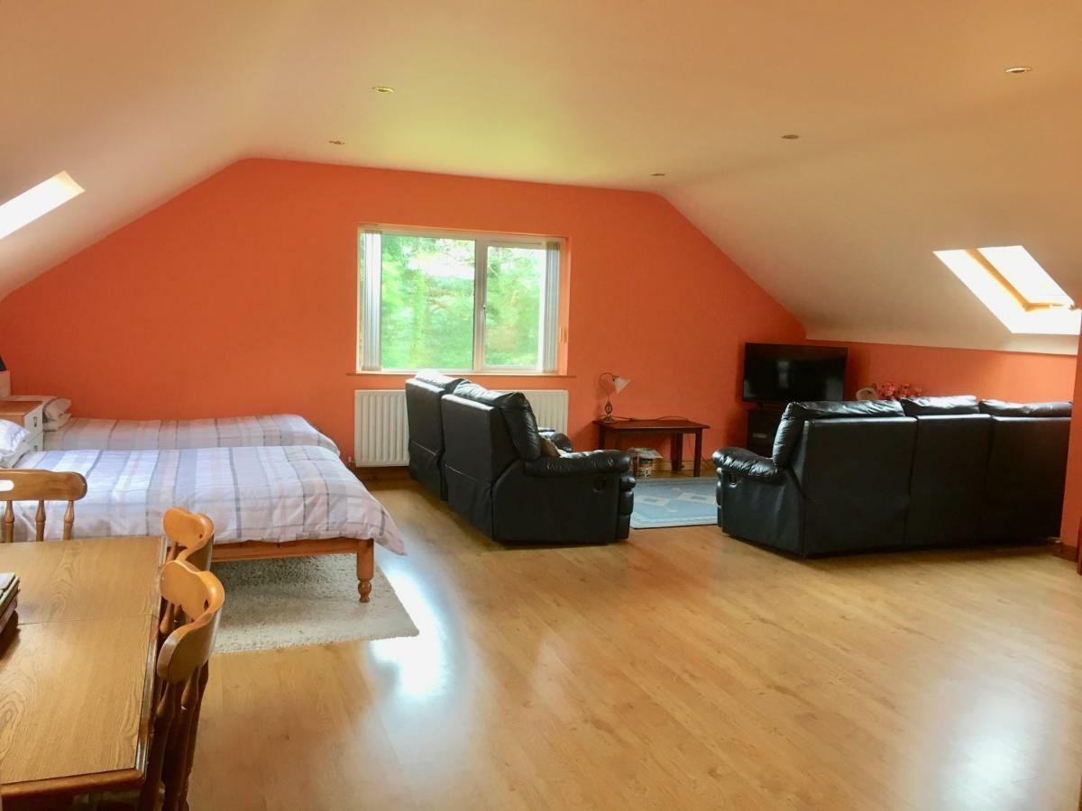 Moybrone Flat Apartment Enniskillen Ngoại thất bức ảnh